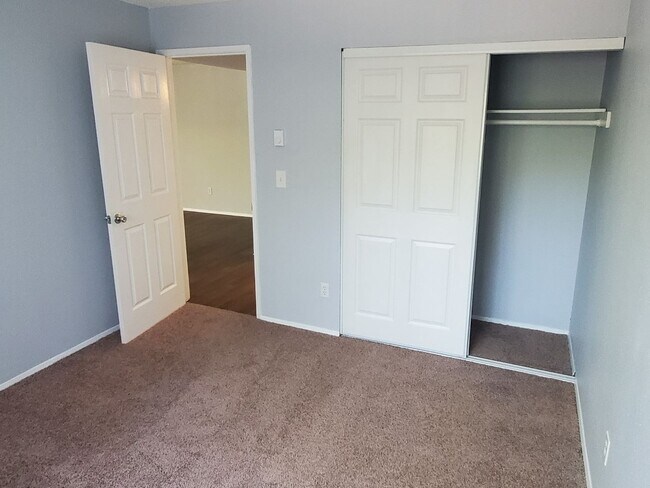 Cedar Gardens Apartments