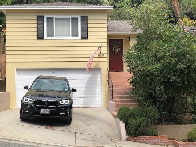 Building Photo - 820 Bank St