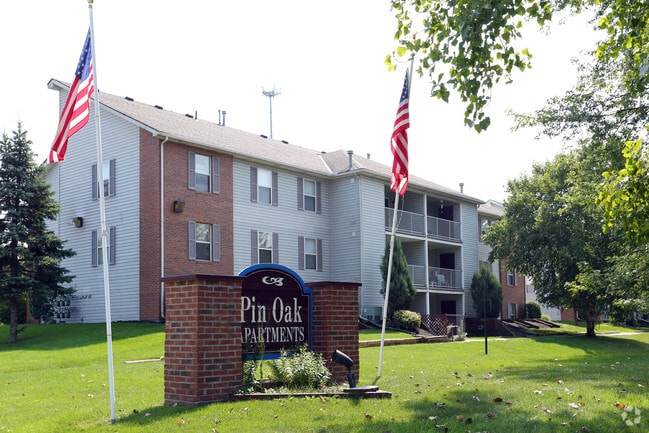 Pin Oak Apartments