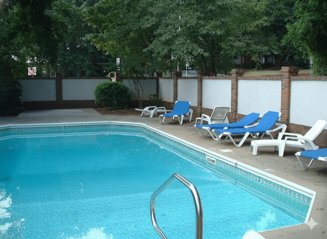 Photo - 935 Baxter St Unit 4