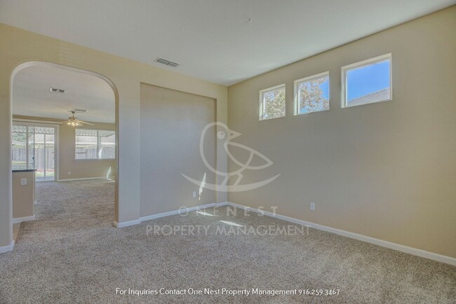Photo - Beautiful 4 BD 2 BA Lincoln Home
