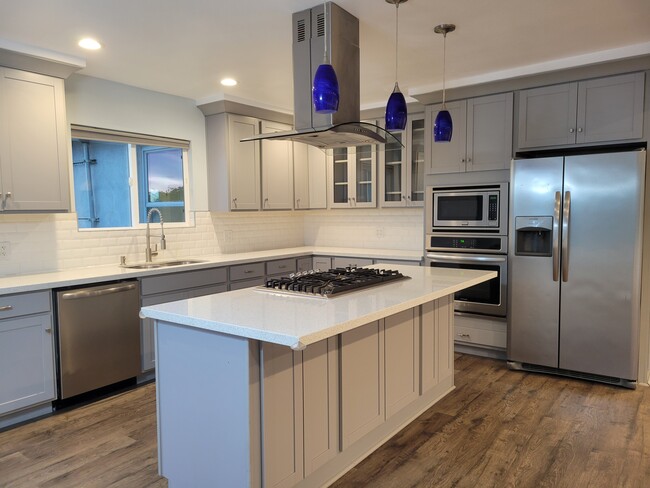 Kitchen - 11523 Ruthelen St Casa