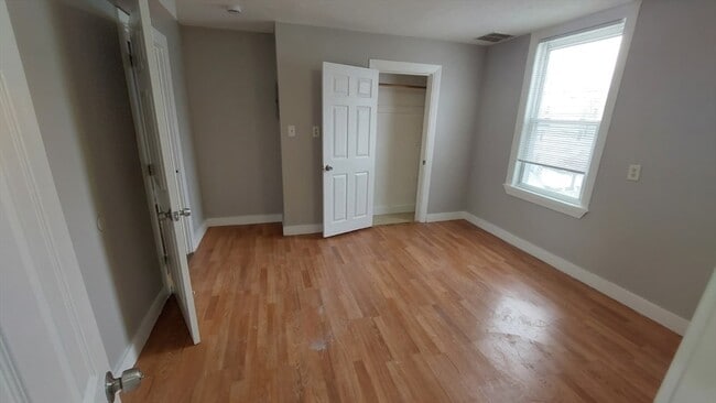 Photo - 41 Armandine St Unit 3