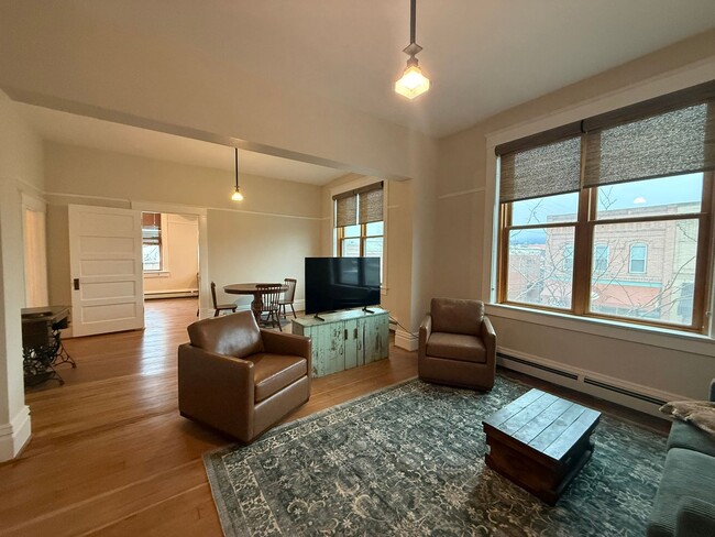 Photo - Stunning 2-Bedroom Downtown Hamilton Apartment — Modern Comfort Meets Historic Charm