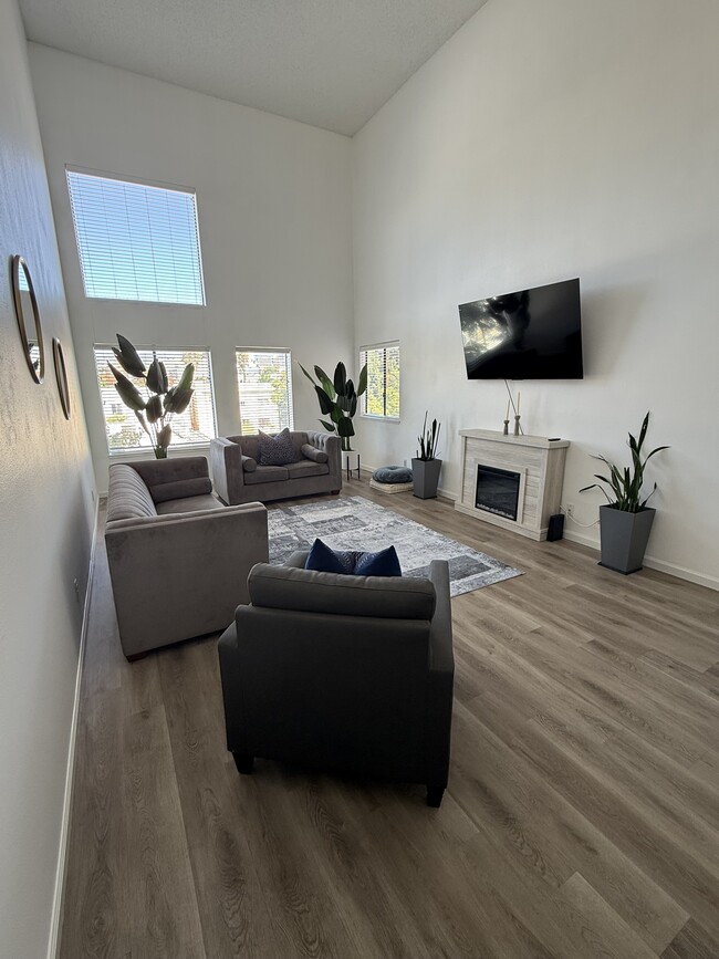 Photo - 1118 Valencia St Unit 311