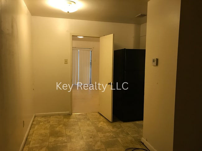 Photo - 913 - B College Drive - Pineville - 1st mo...