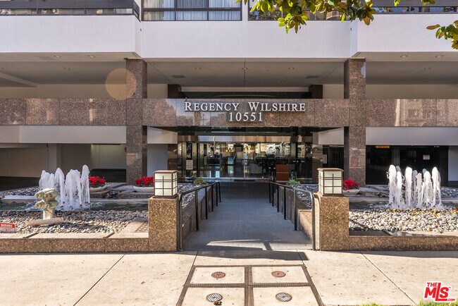 Photo - 10551 Wilshire Blvd Unit 1405