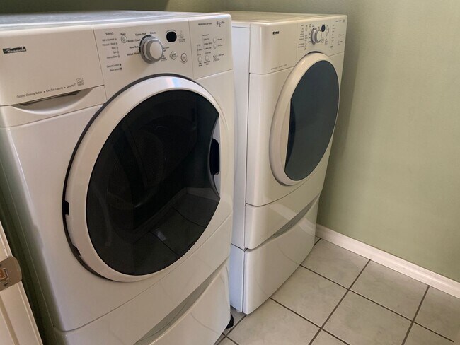 Photo - Updated 1 Bedroom 1 Bath Condo with Laundry and Garage