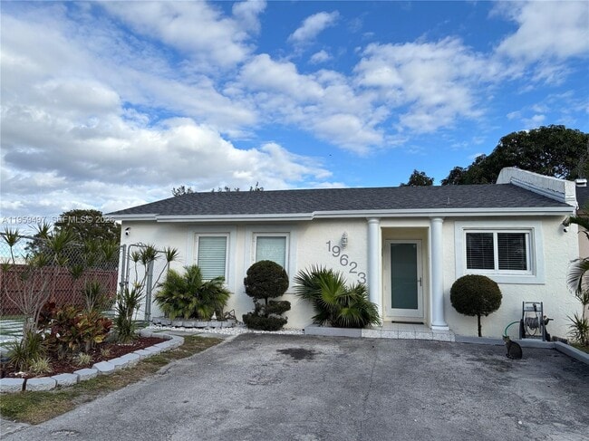 Building Photo - 19623 NW 30th Pl