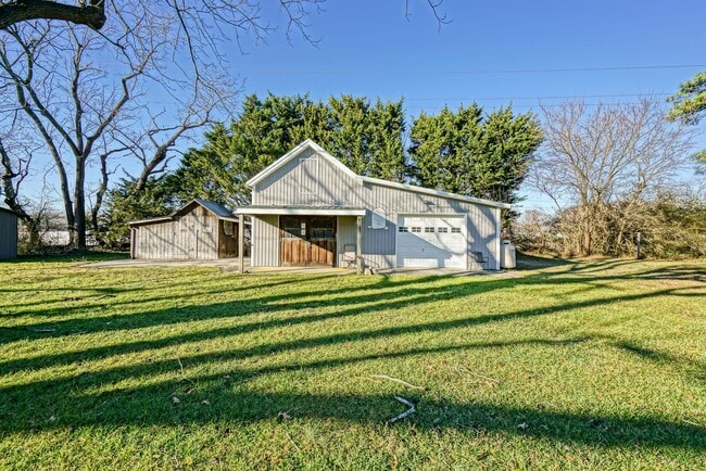 Photo - Harbeson Farmhouse