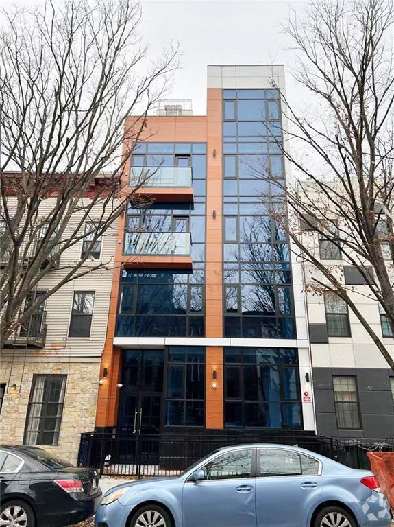Building Photo - 163 MacDougal St Rental