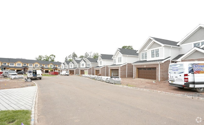 Construcción - Highland Cliffs