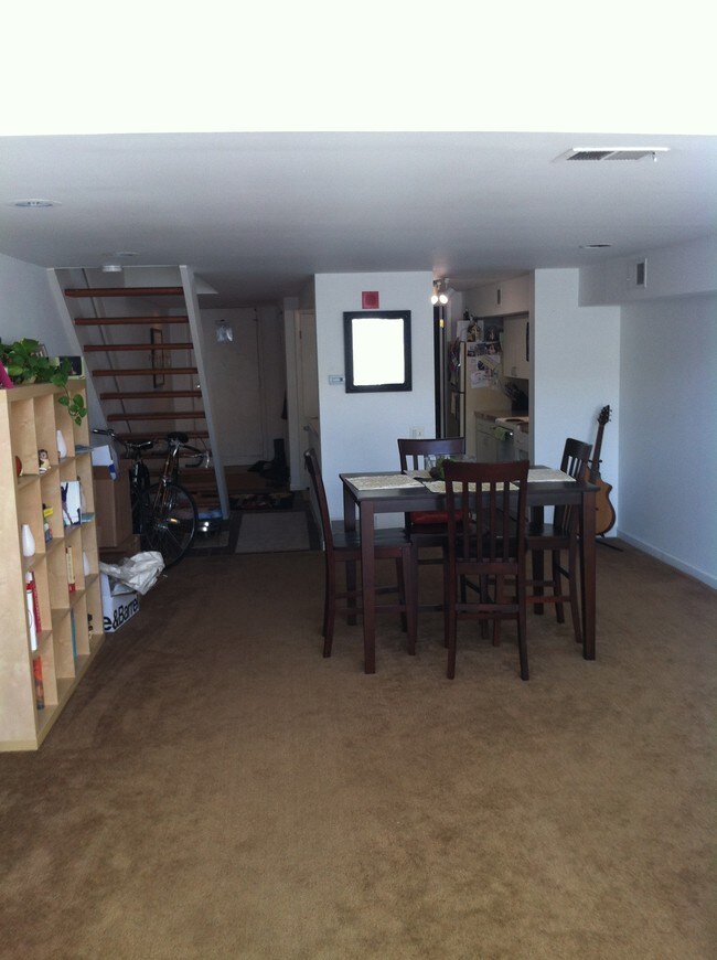 Living room - 1880 Superfine Ln Unit 15
