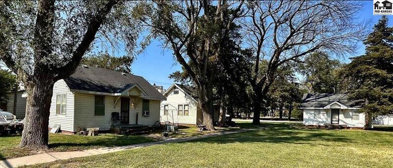 Photo - 110 E 1st St Casa