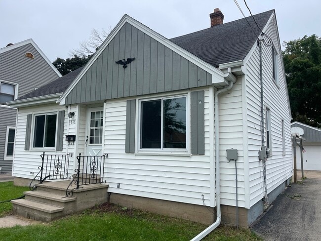 Photo - 813 Lincoln St