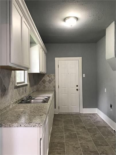 Photo - 3061 NE 16th St