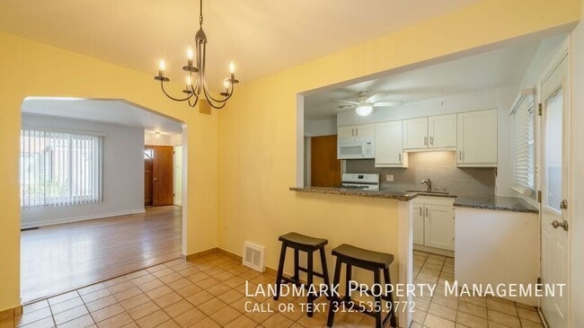 Photo - 1215 N Harlem Ave Unit C