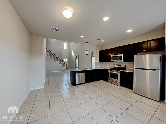 Photo - 1129 La Conterra Blvd