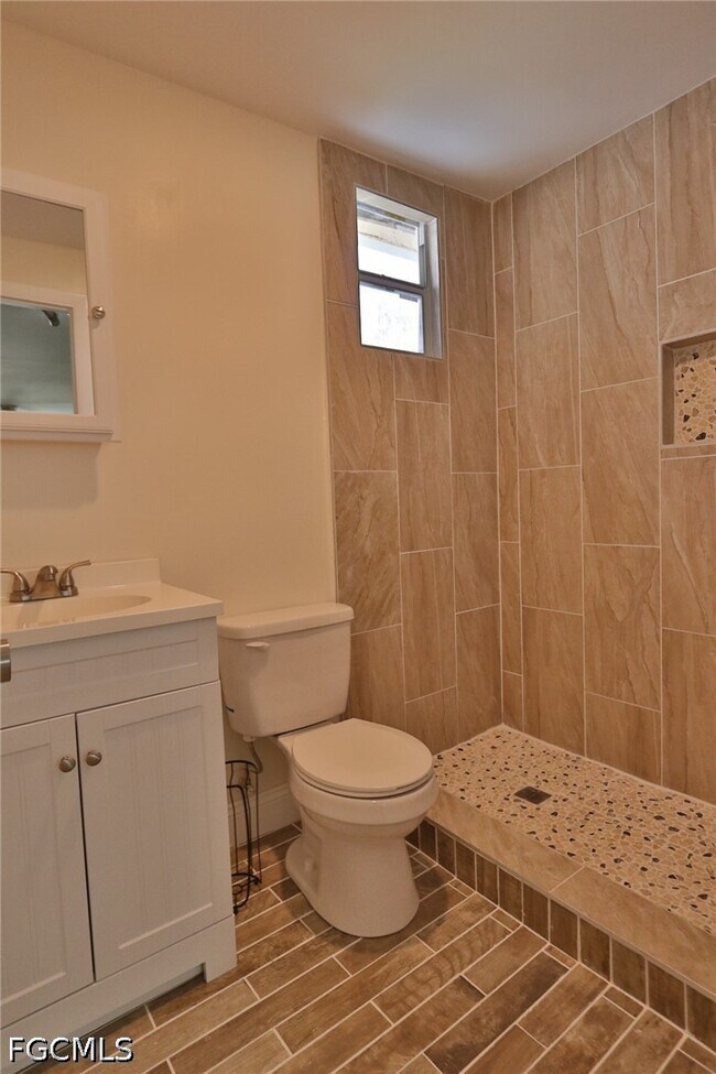 Photo - 11 California Rd