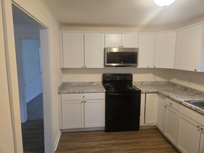 Photo - 202 W Peachtree St