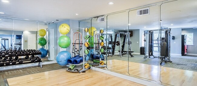 Photo - MAA Southwind