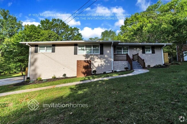 Building Photo - 2367 Fox Dr Rental