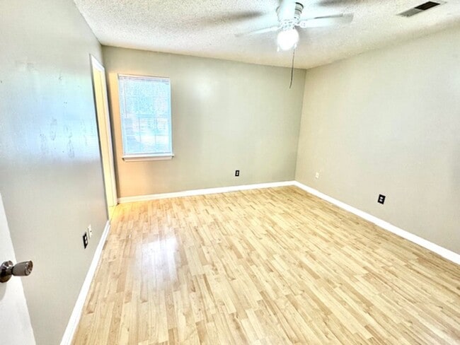 Photo - VaughtCir1771 Unit 1