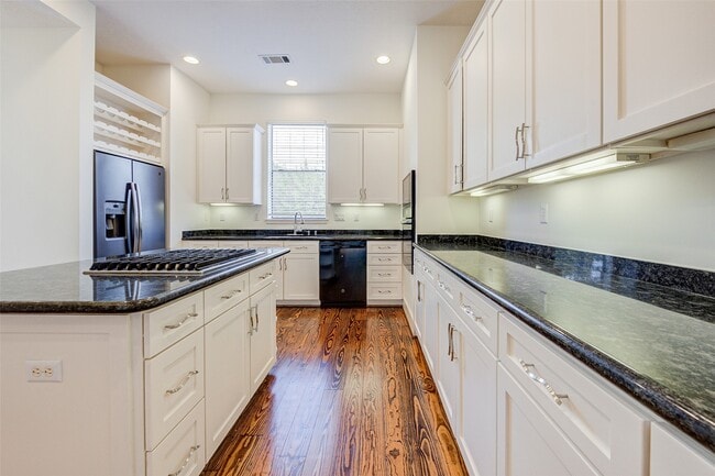Photo - 1501 California St Unit C
