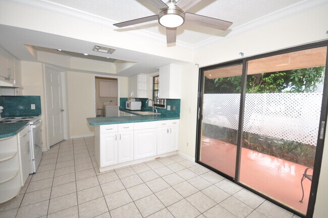 Photo - 10 Evergreen Dr