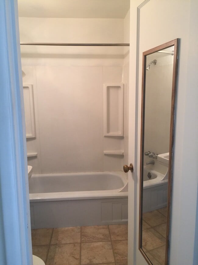 Photo - 1230 Vandenburg Loop