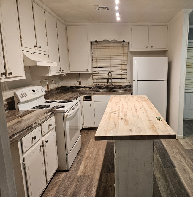 Photo - 4001 Piedmont Dr