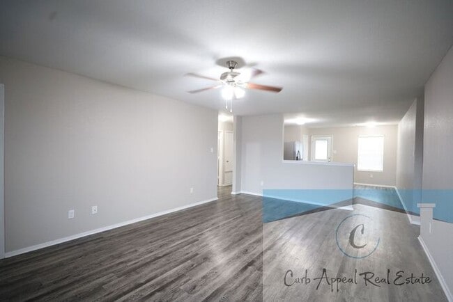 Photo - Move in special $825!!! Spacious 4 bed 2 b...
