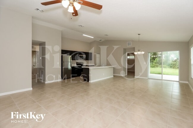 Photo - 843 SW Andrew Rd