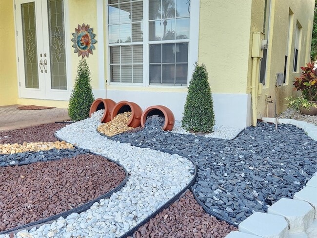 Photo - 1851 Corsica Dr