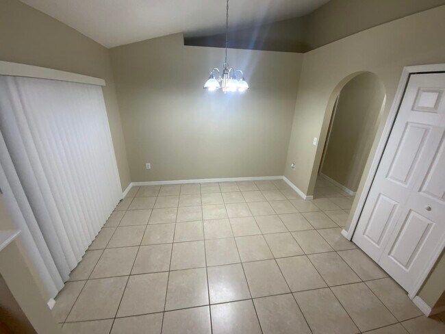 Photo - 1913 Maury Rd