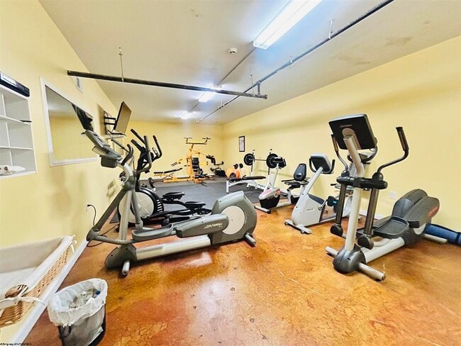 Photo - 1117 University Ave