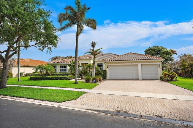 9907 SE Osprey Pointe Dr