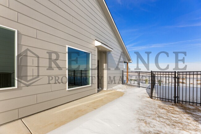 Photo - 12438 Blanford St