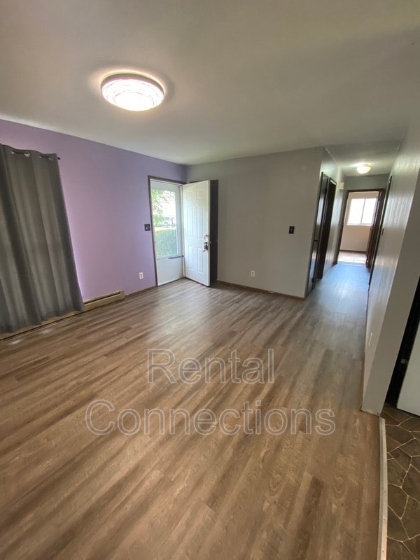 Photo - 502 Timothy Ln