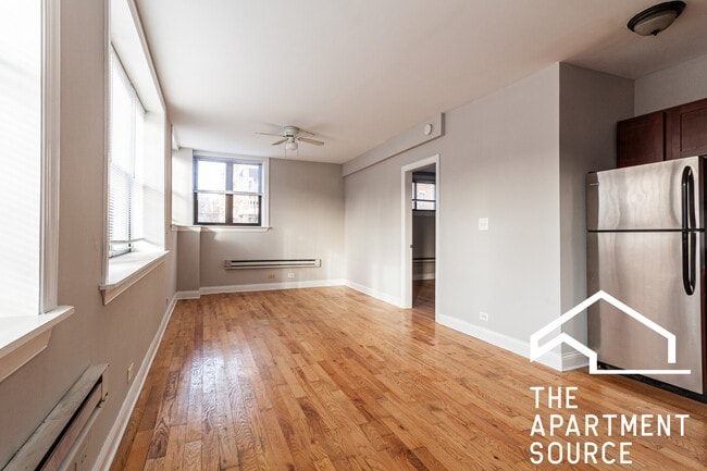 Photo - 3439 N Sheffield Ave Unit GDN