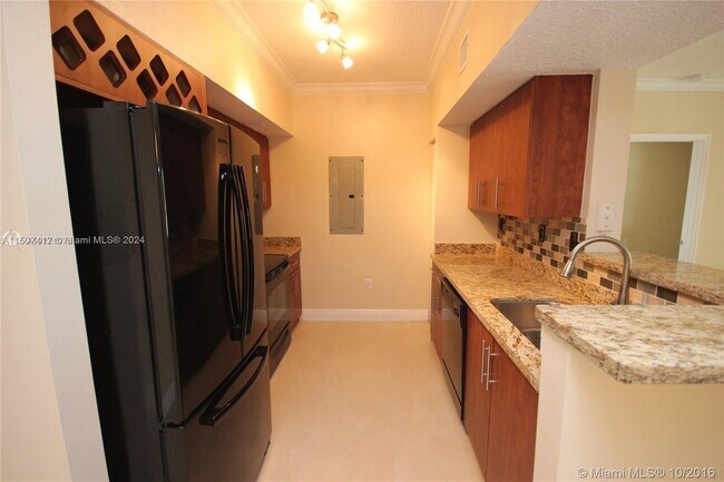 Photo - 231 SW 116th Ave