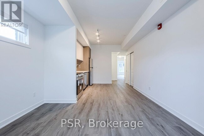 Photo - 41 Danforth Rd