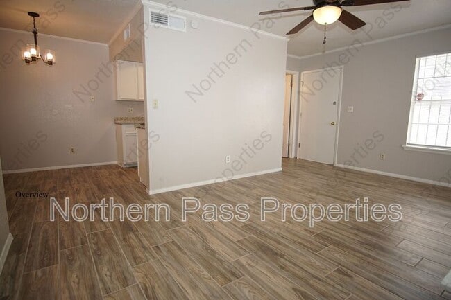 Photo - 2520 San Jose Ave