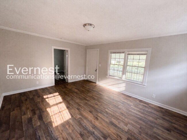 Photo - 3912 39th Ave N
