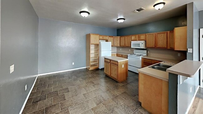 Photo - 1713 W Palm Pl