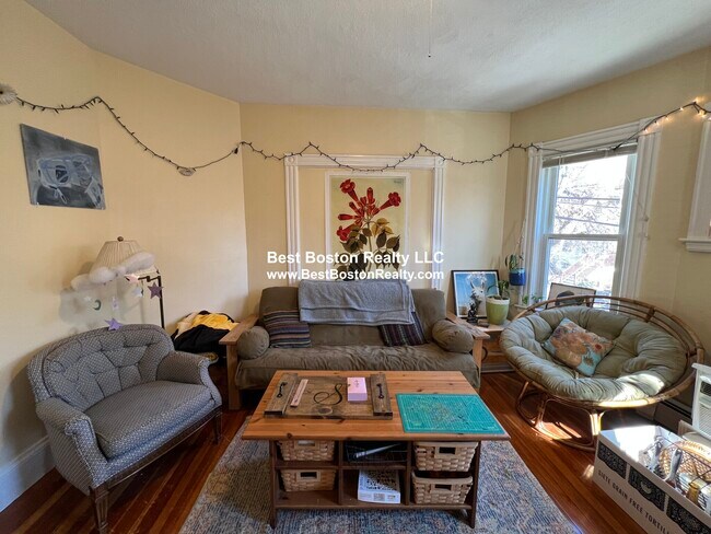 Photo - 2 Gilson Terrace Unit 2