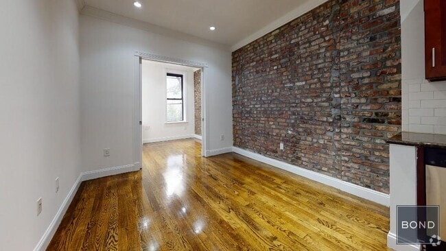 Building Photo - 307 Mott St Unit 1A Rental