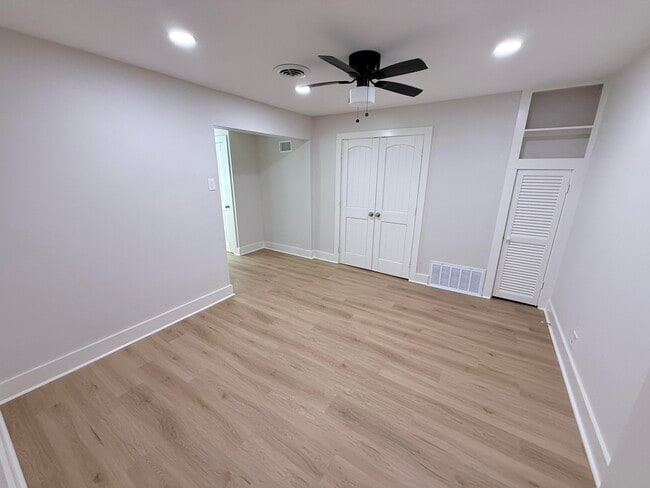 Photo - 414 12th St SE