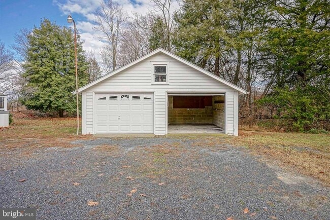 Photo - 172 Stewart Rd