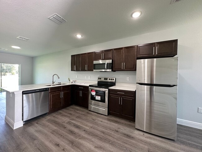 Photo - PIO-513 Albatross Drive Unidad # B